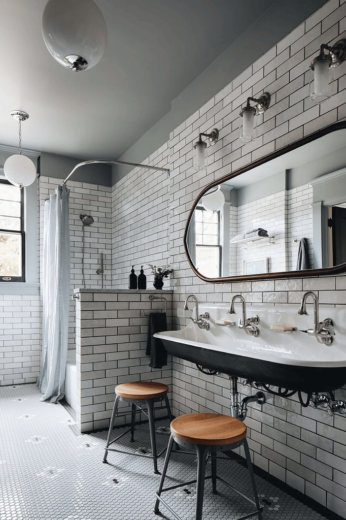 Cuarto de baño de aire retro