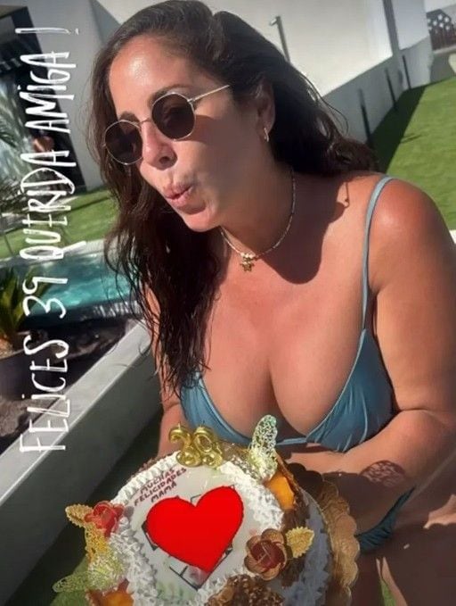 El cumpleaños de Anabel Pantoja