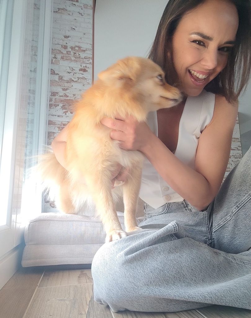 Chenoa con su perrita Chloe