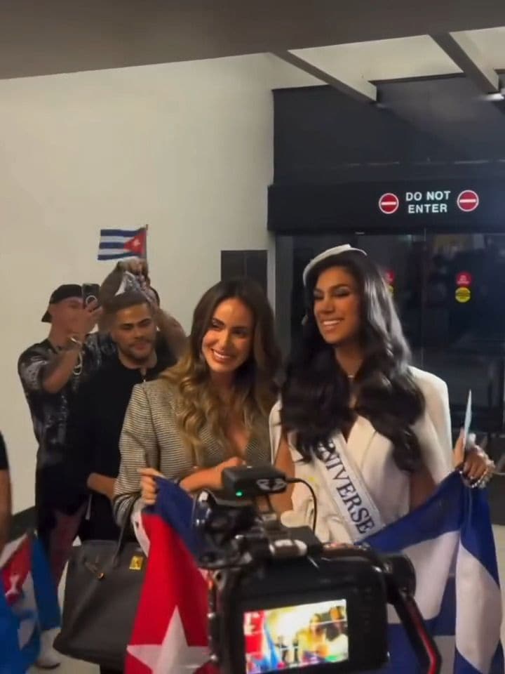 Marianela Ancheta, Miss Universe Cuba 2024, acudió para desearle lo mejor a su sucesora