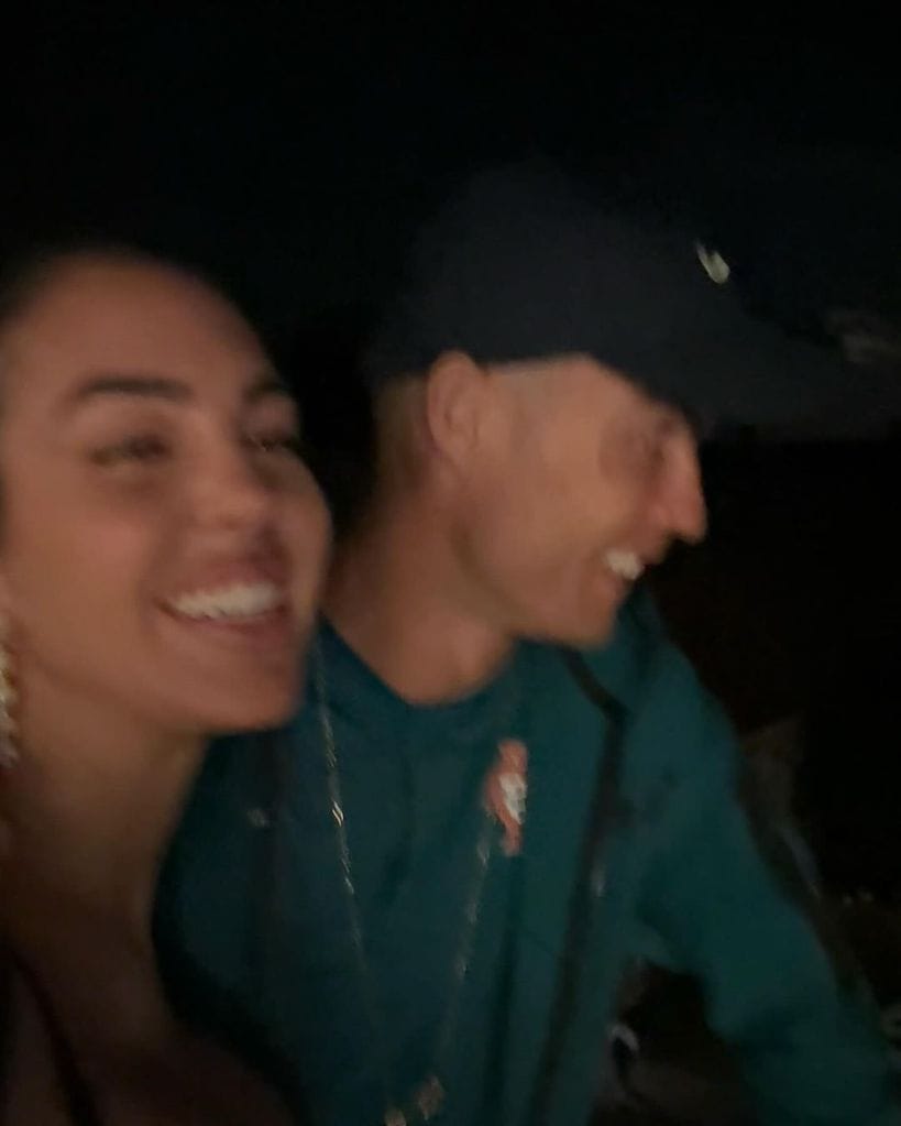 Georgina Rodríguez y Cristiano Ronaldo celebran la victoria de Portugal