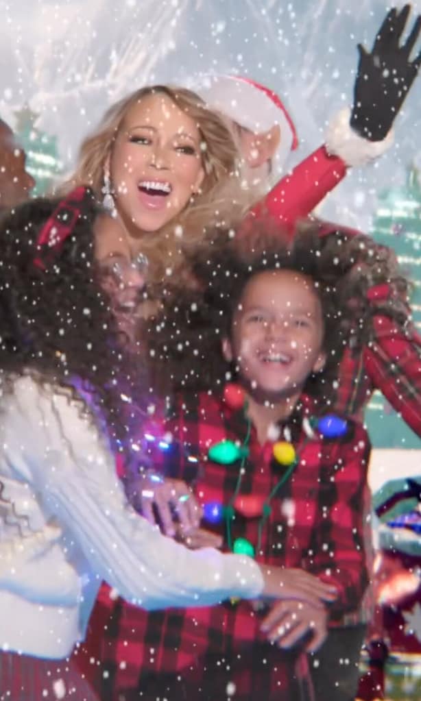 Mariah Carey officially welcomes the Holiday Season: ‘It’s Time!’