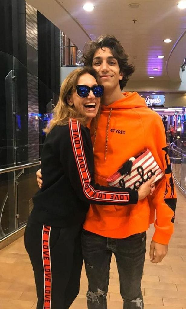 Lili Estefan y su hijo Lorenzo
