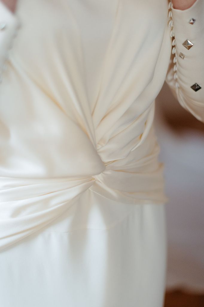 Carmen con vestido de Inés Martín Alcalde