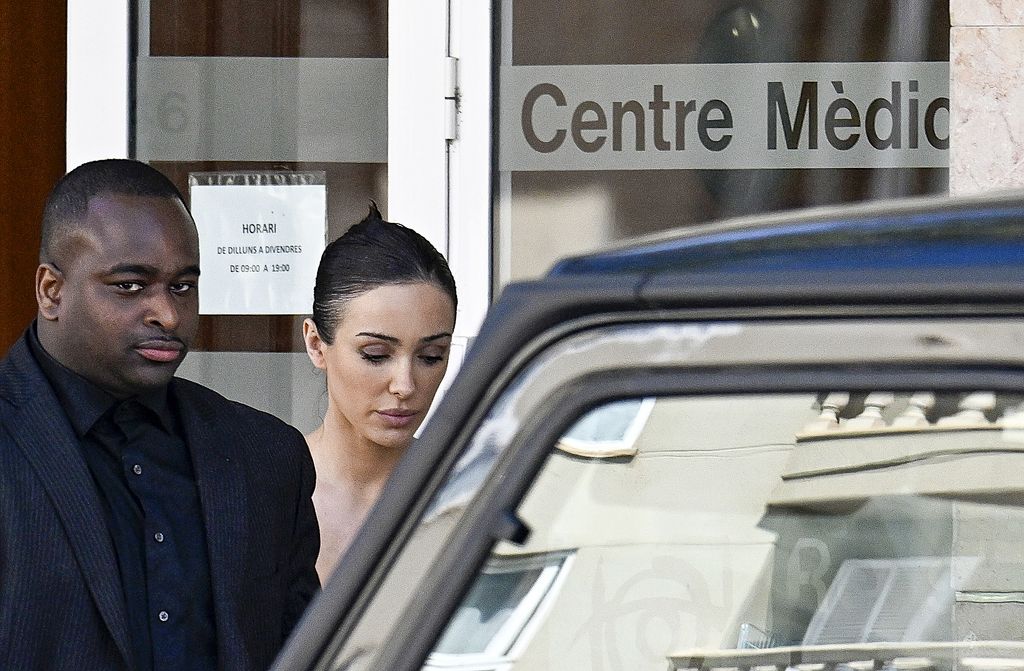 El pasado 21 de abril, Bianca Censori fue fotografiada en un centro médico en Mallorca, presumiblemente para someterse a algunas pruebas.