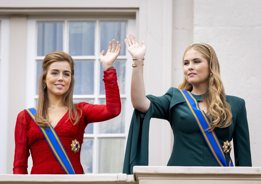 Amalia de Holanda y Alexia de Holanda en el Día del Príncipe el 17 de septiembre de 2024
