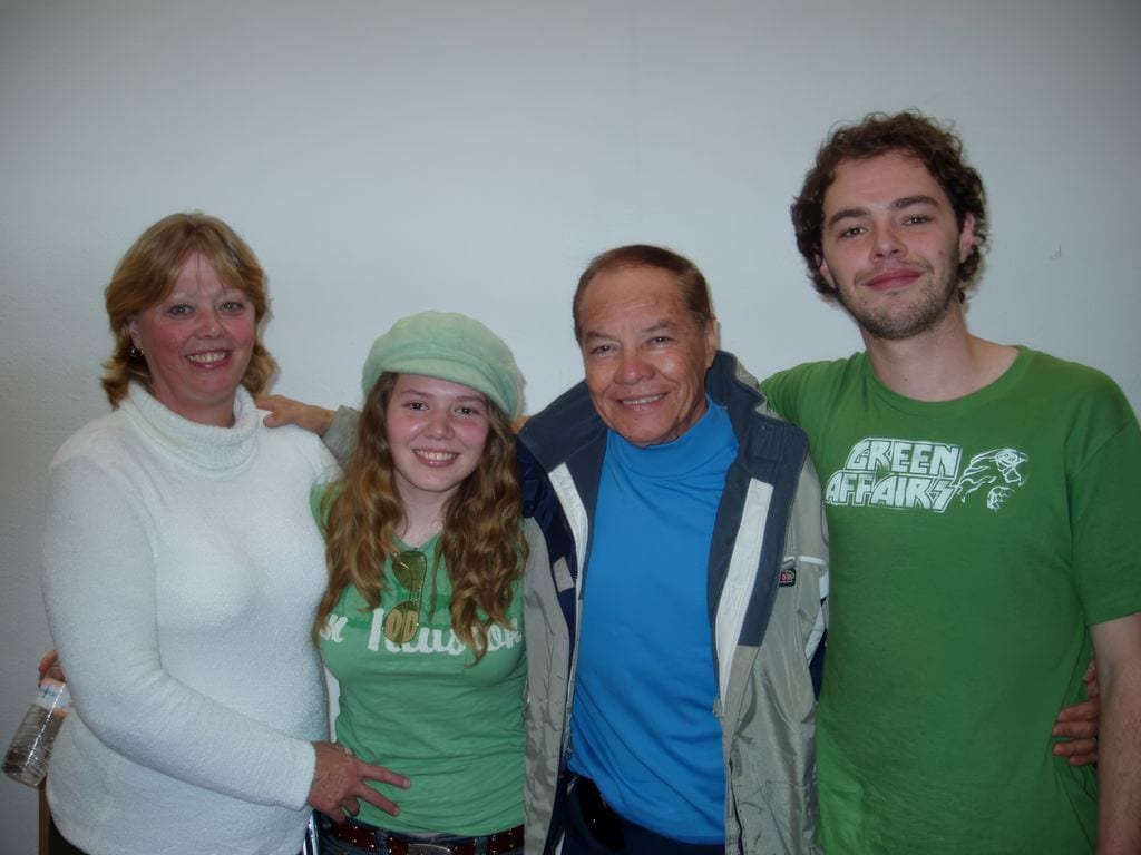 Jesse, Joy y sus padres Eduardo y Michelle