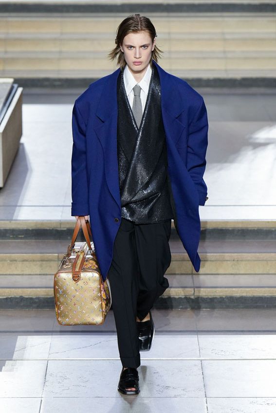vuitton f22 02620220307026
