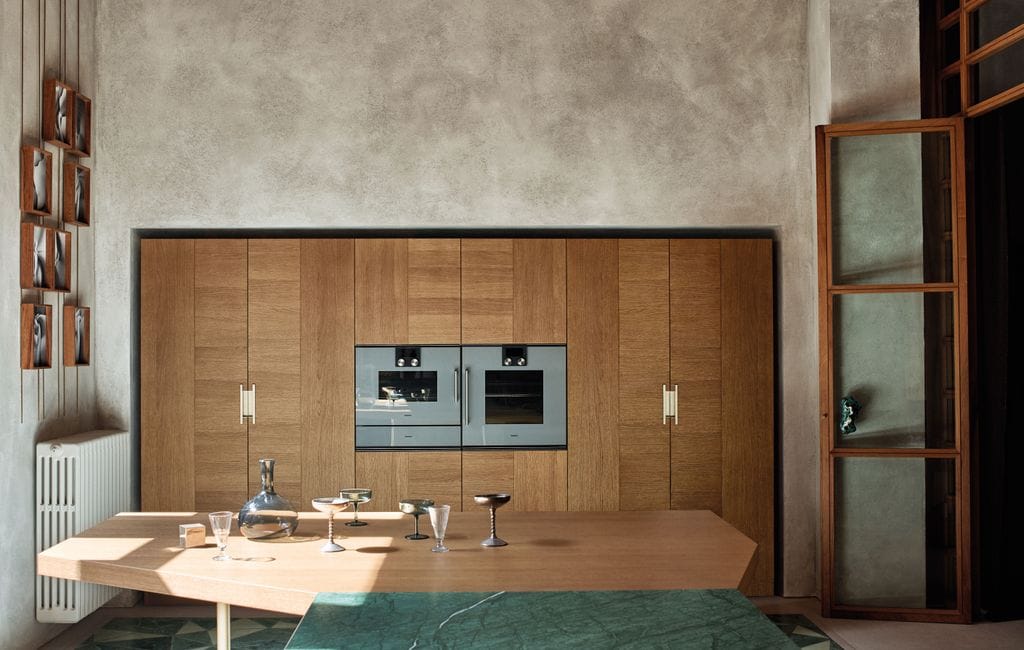 Cocina de diseño moderno y limpieza impecable