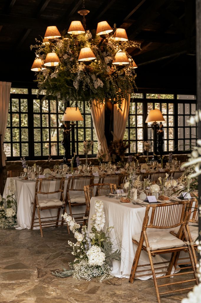 Decoración de bodas de verano banquete interior