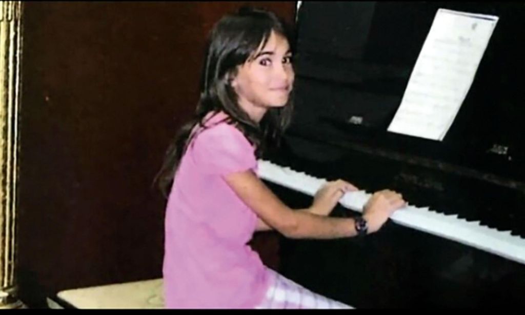 Aitana HOLA4094