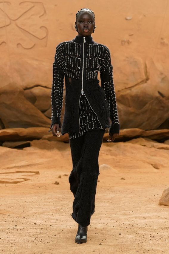 naomi campbell offwhite 029a
