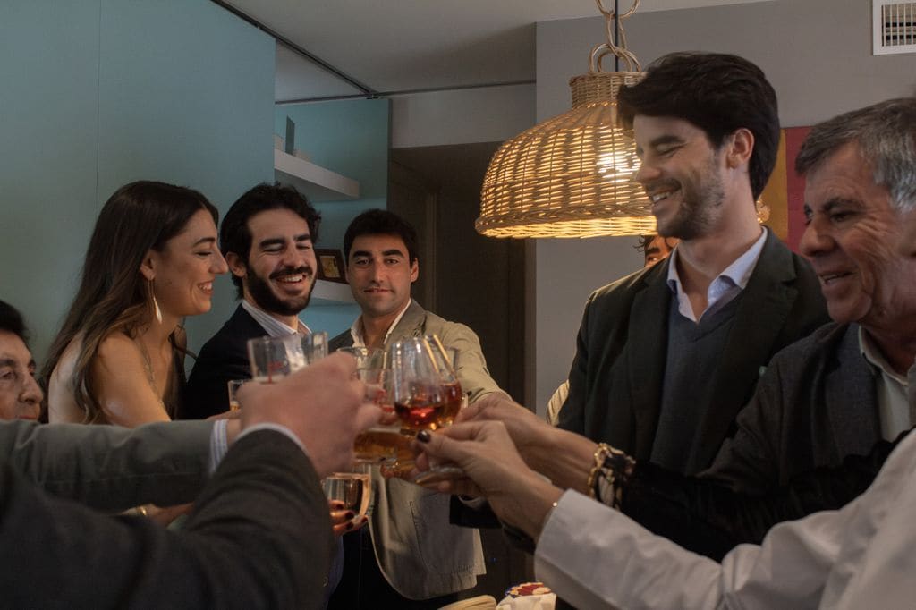 El momento del brindis