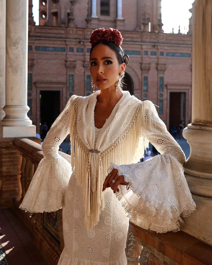 Rocío Osorno vestida para la Feria de Abril