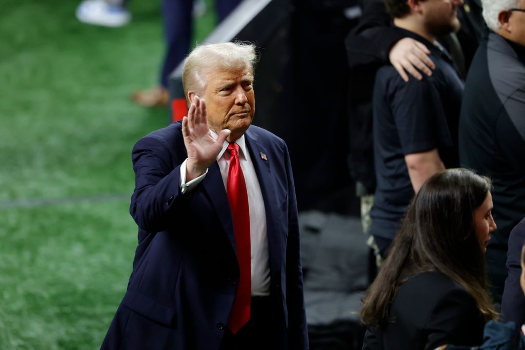 Esta es la primera vez que un presidente en funciones asiste al Super Bowl