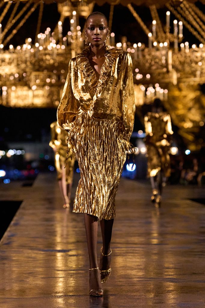 Paris Fashion Week: desfile de Saint Laurent (Primavera/Verano 2027)