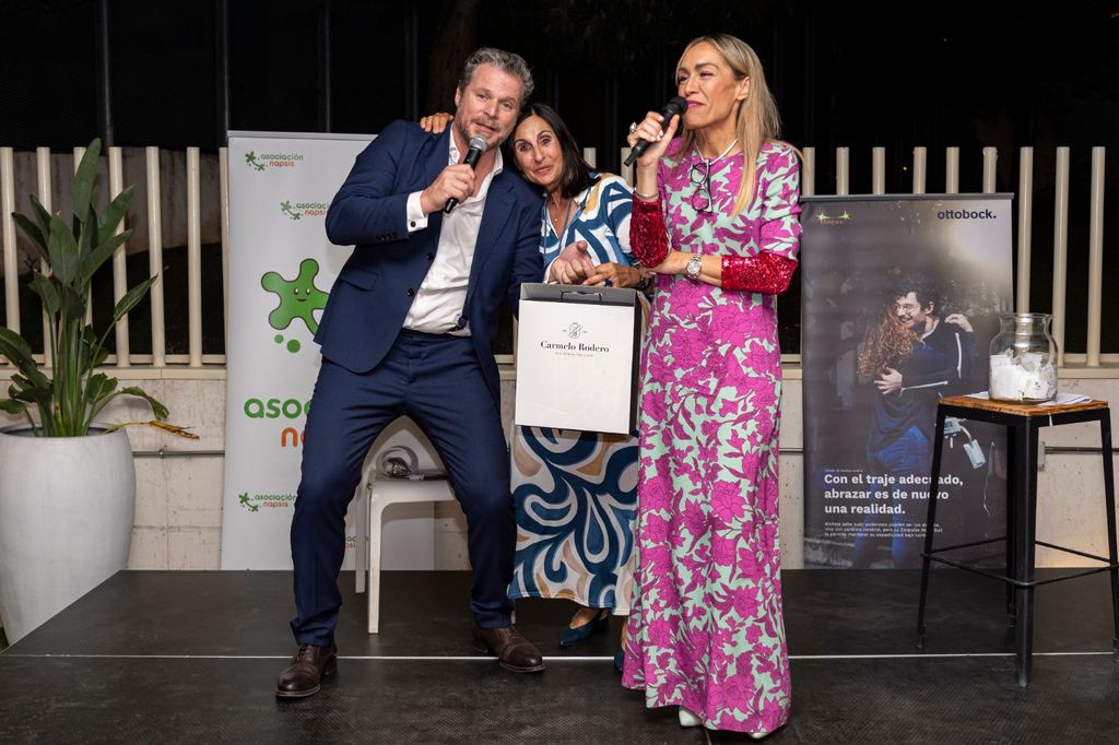 Jota Abril, Silvia Navarro, Luján Argüelles 