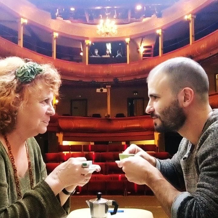Julian Ortega junto a su madre, Julia Muñoz