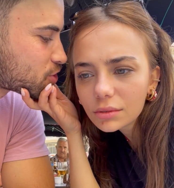 Joan Garrido (OT) y Bahar Şahin ('Me robó mi vida') han vivido una bonita historia de amor