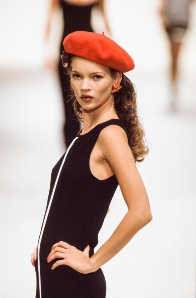 Análisis del estilo de Lila Moss y la influencia de su madre, Kate Moss