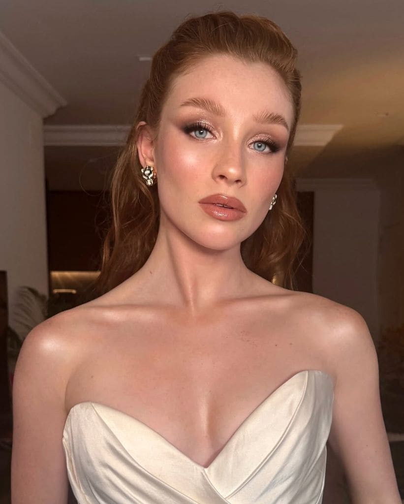 Maquillaje de novia con ojos ahumados de la maquilladora María Catalá