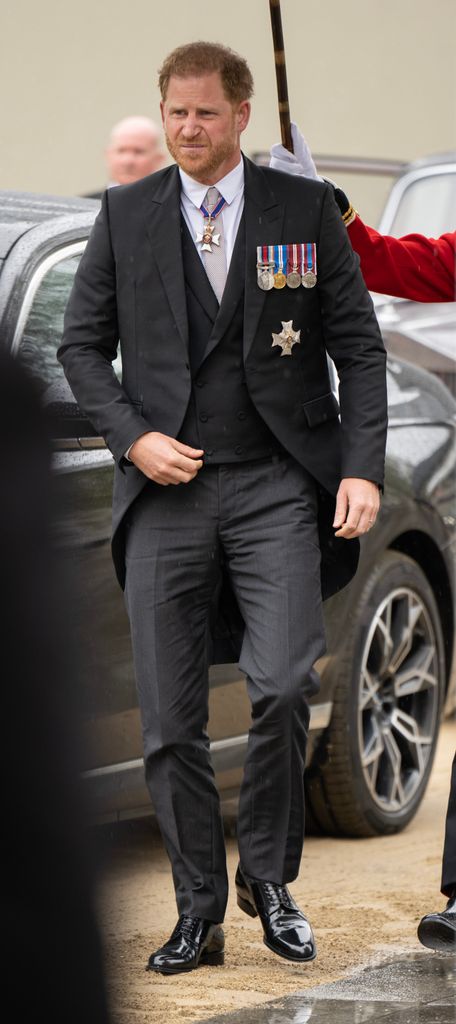 Príncipe Harry con chaqué