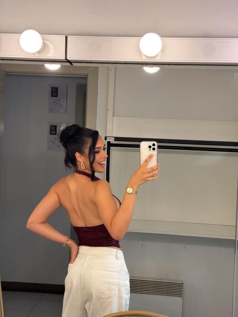 Marta presume de su musculatura