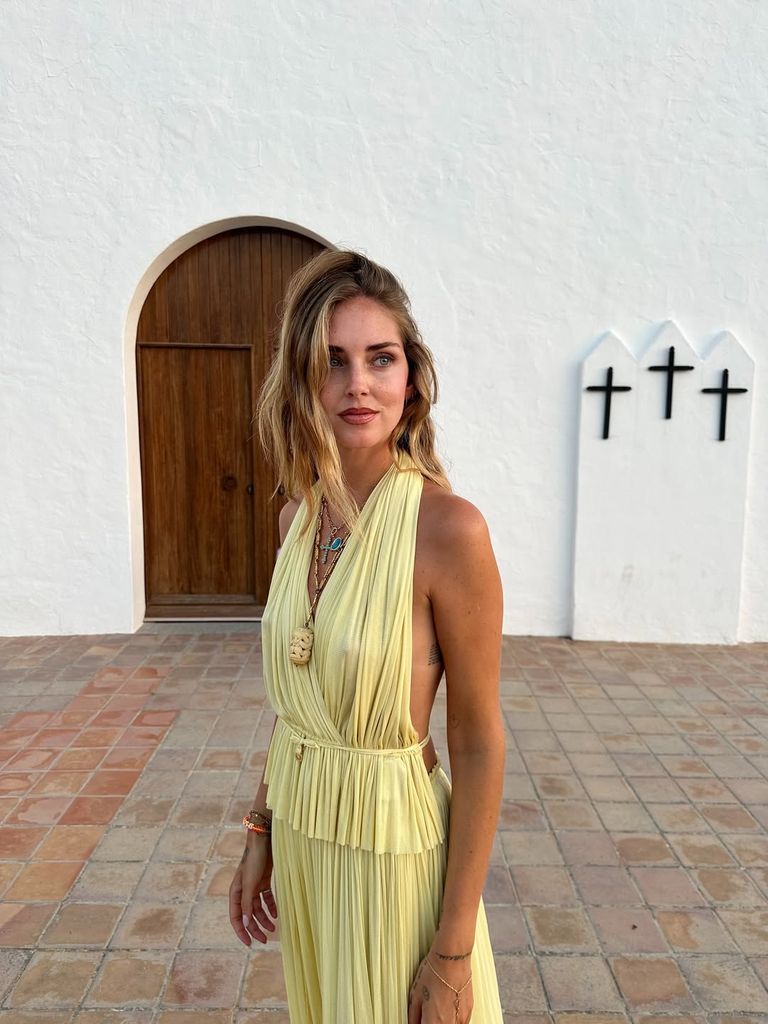 Los espectaculares posados de Chiara Ferragni en Ibiza, su paraíso terrenal
