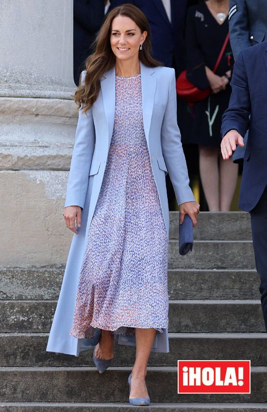 Kate Middleton con vestido estampado