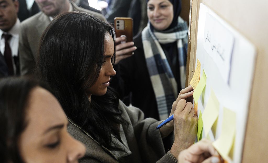 Meghan Markle es una experta en caligrafía 
