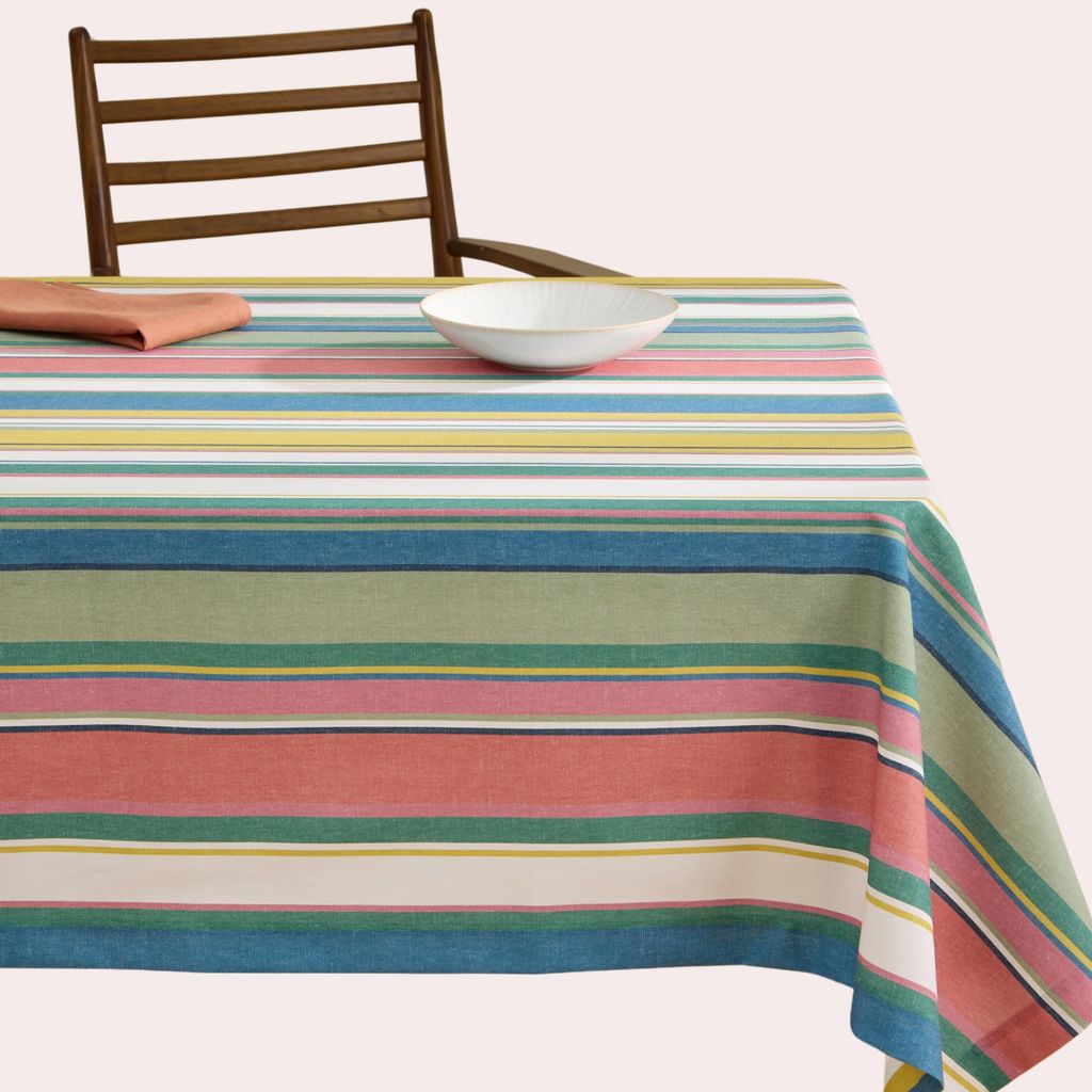 El mantel antimanchas de El Corte Inglés con el que reducirás el exceso de textiles en casa