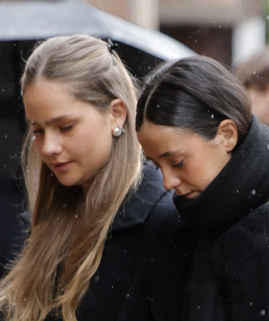 Irene Urdangarín en el responso de Irene de Grecia en Madrid.