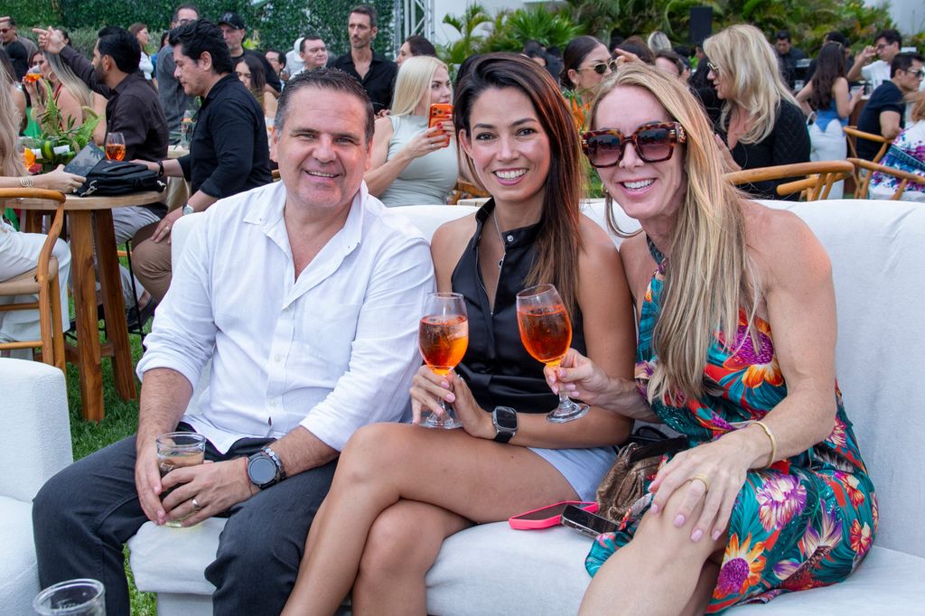 Javier Garza, Dayna Williams y Ryall Graber