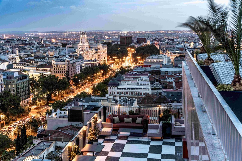 Club Financiero Génova