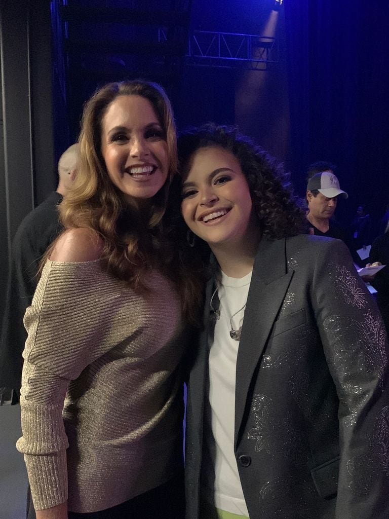 Lucero Mijares rindió un homenaje a su mamá, Lucero, en Entre Cómplices Tour