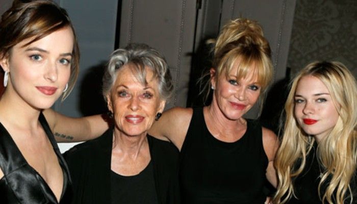 Melanie, su madre Tippi Hedren y sus hijas Dakota y Stella del Carmen 