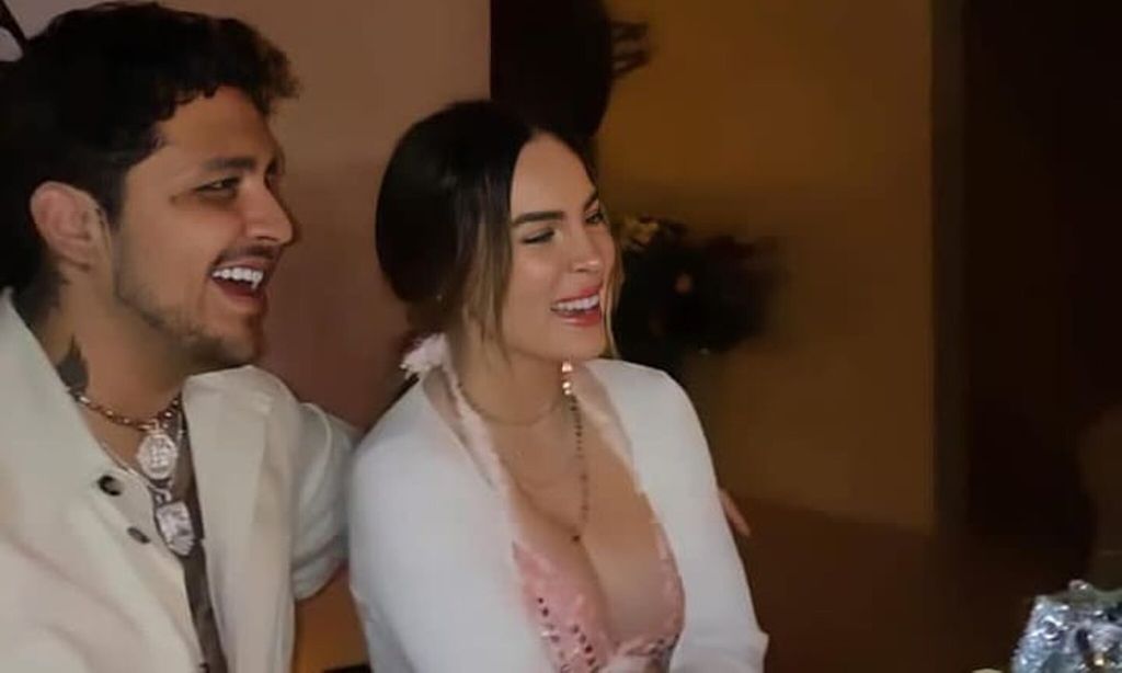 belinda y christian nodal