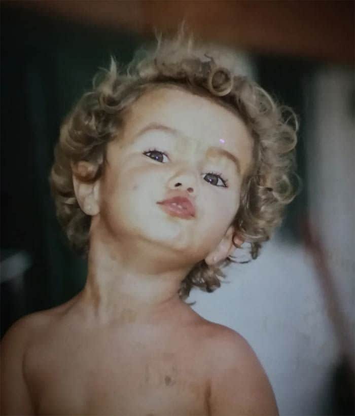 India, la hija de Oscar Higares, cumple 18
