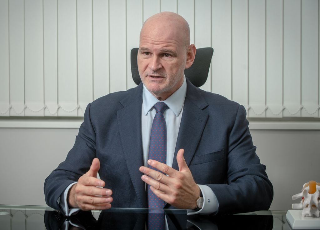 Dr. Francisco Kovacs