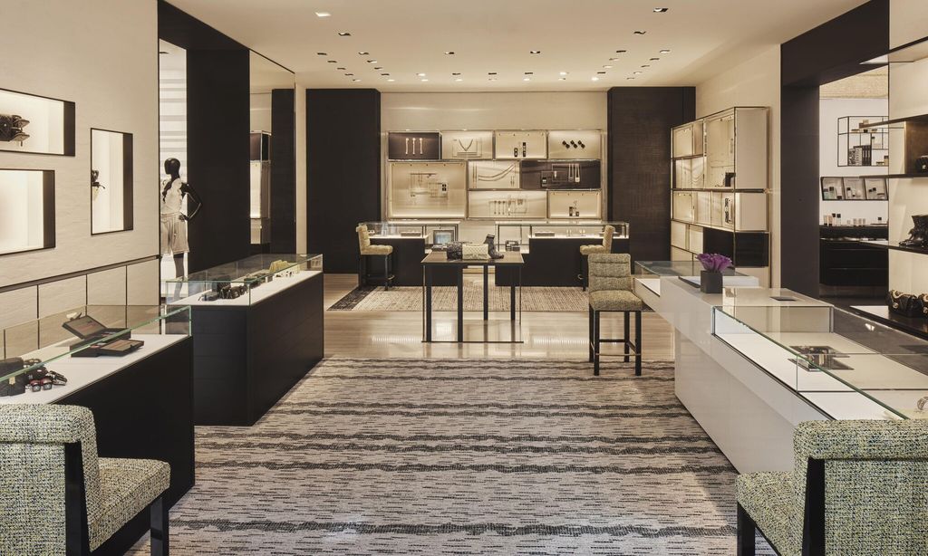 flagship boutique en beverly hills