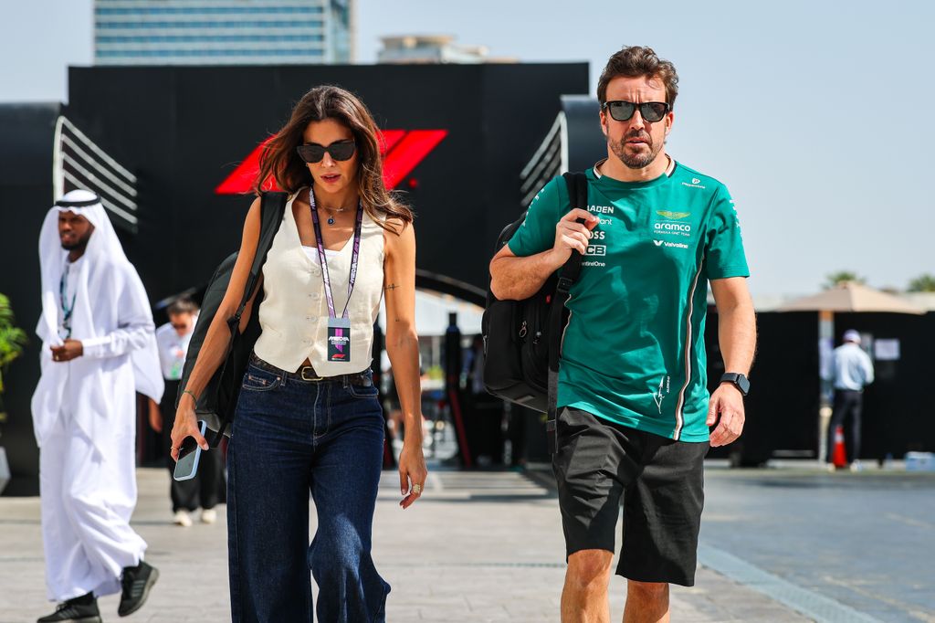 Grand Prix Arabia Saudi 2025 Fernando Alonso y Melissa Jimenez