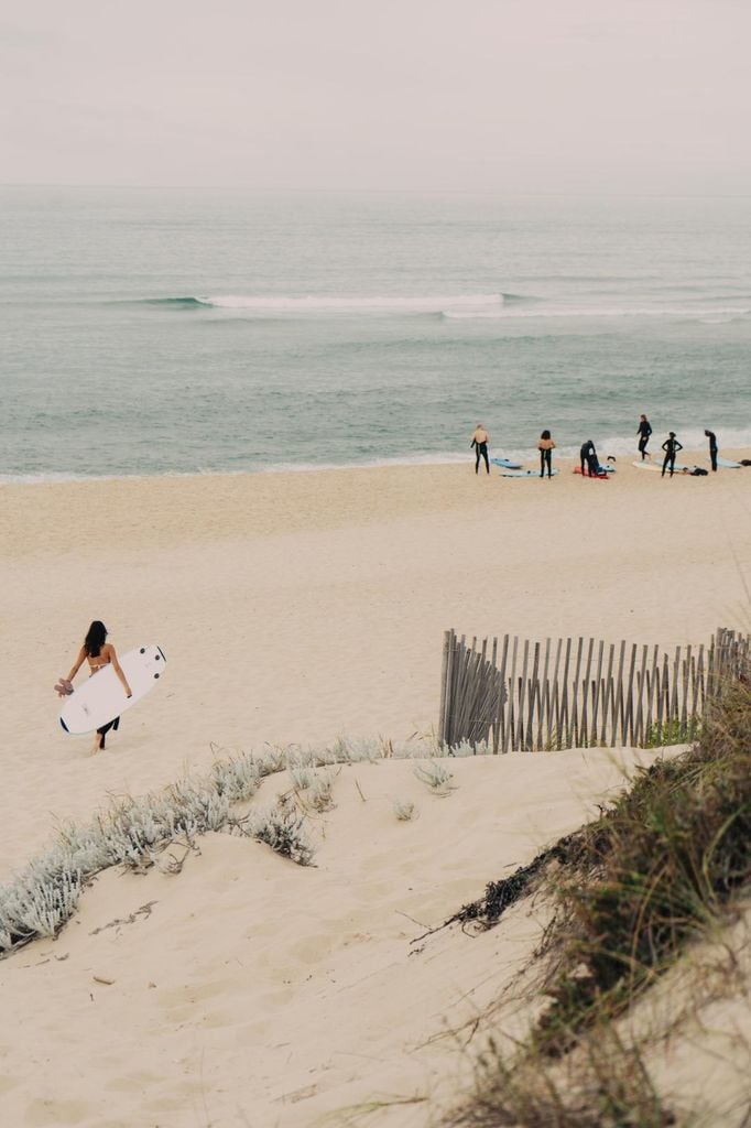 Actividades de surf en Shaka Surf Kamp