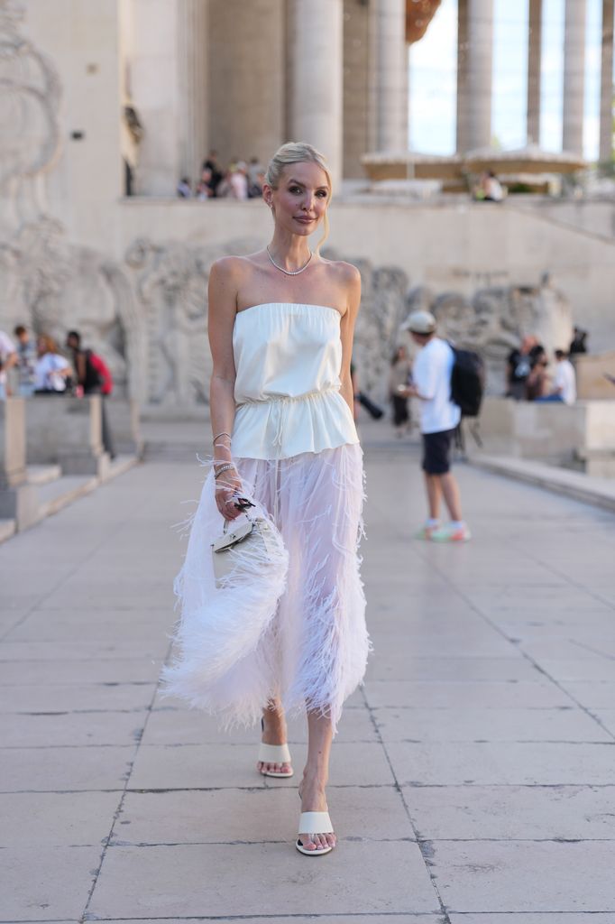 Leonie Hanne, en el desfile de Tamara Ralph Alta Costura Otoño/Invierno 2026-2027 (6 de julio de 2026).