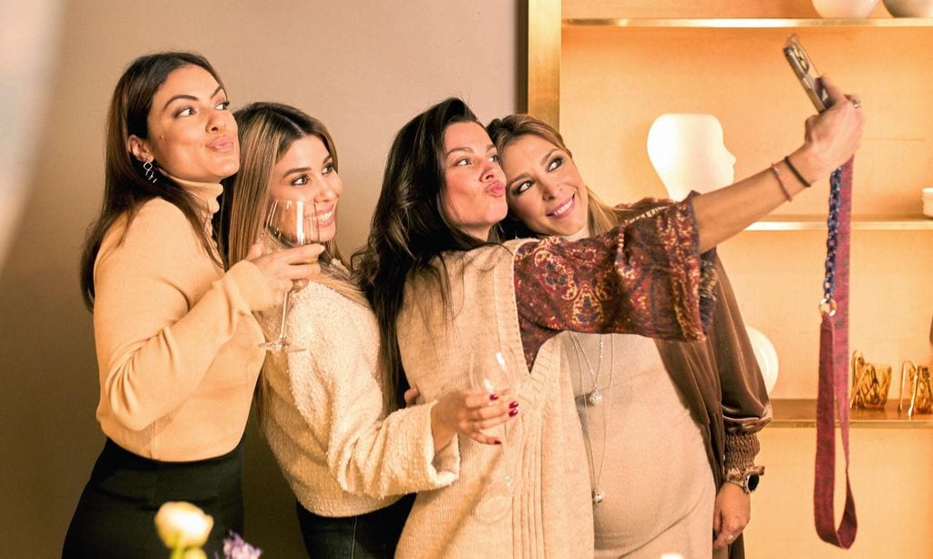 Gisela baby shower HOLA 4150
