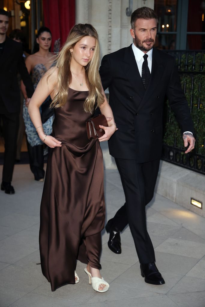 David Beckham y Harper Beckham, durante la Semana de la Moda de París (7 de marzo de 2025).