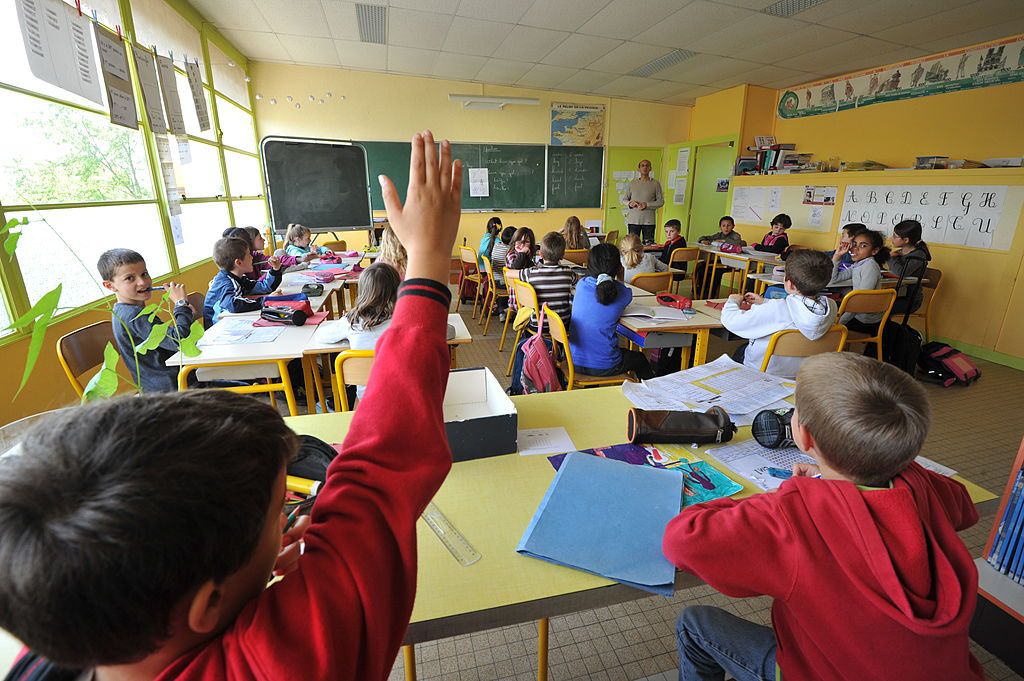 Niños en el colegio