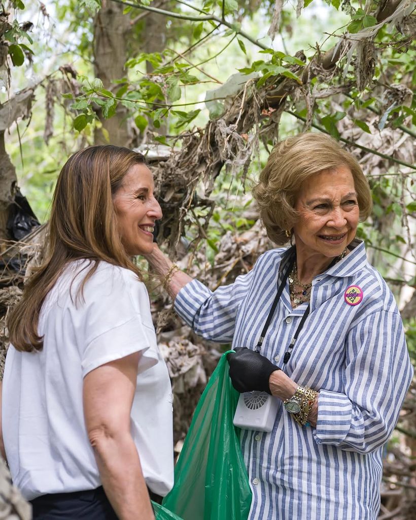 La Reina, recogiendo basura en el entorno del río Jarama (Madrid)