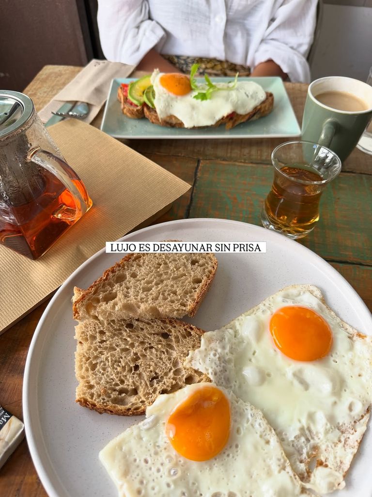 La Aldea Coffee & Brunch