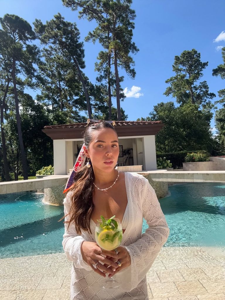 Aneliz Aguilar cautivó a sus seguidores con este look.