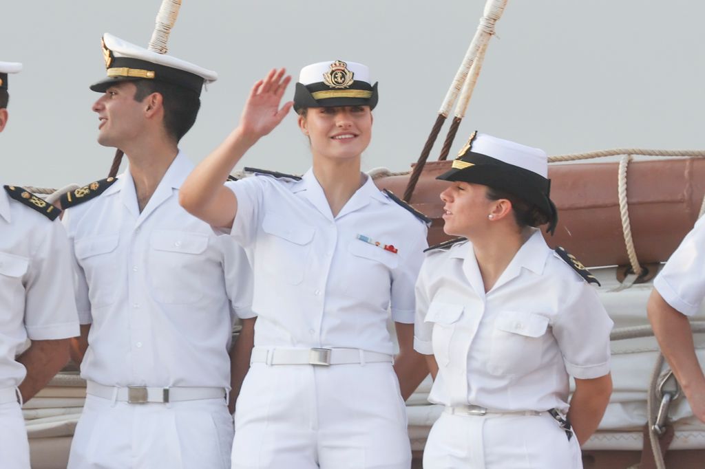 La princesa Leonor llegando a Gijón en Elcano 